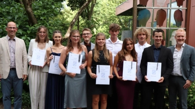 Abiturientinnen und Abiturienten mit einer 1 vor dem Komma (Bild: Markus Fellner)