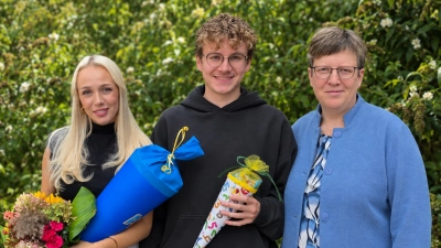 Die neuen Lehrkräfte Alexandra Küster, Benedikt Moder und Monika Stahl (von links) (Bild: Benno Nitsch)