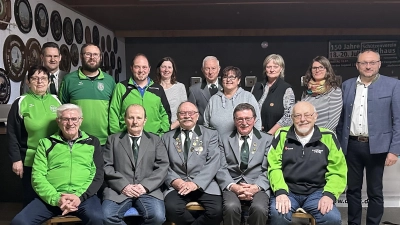Schützenmeister Rudolf Grundler sen. kann weiterhin auf ein bewährtes Team bauen. (Bild: Elisabeth Meier)