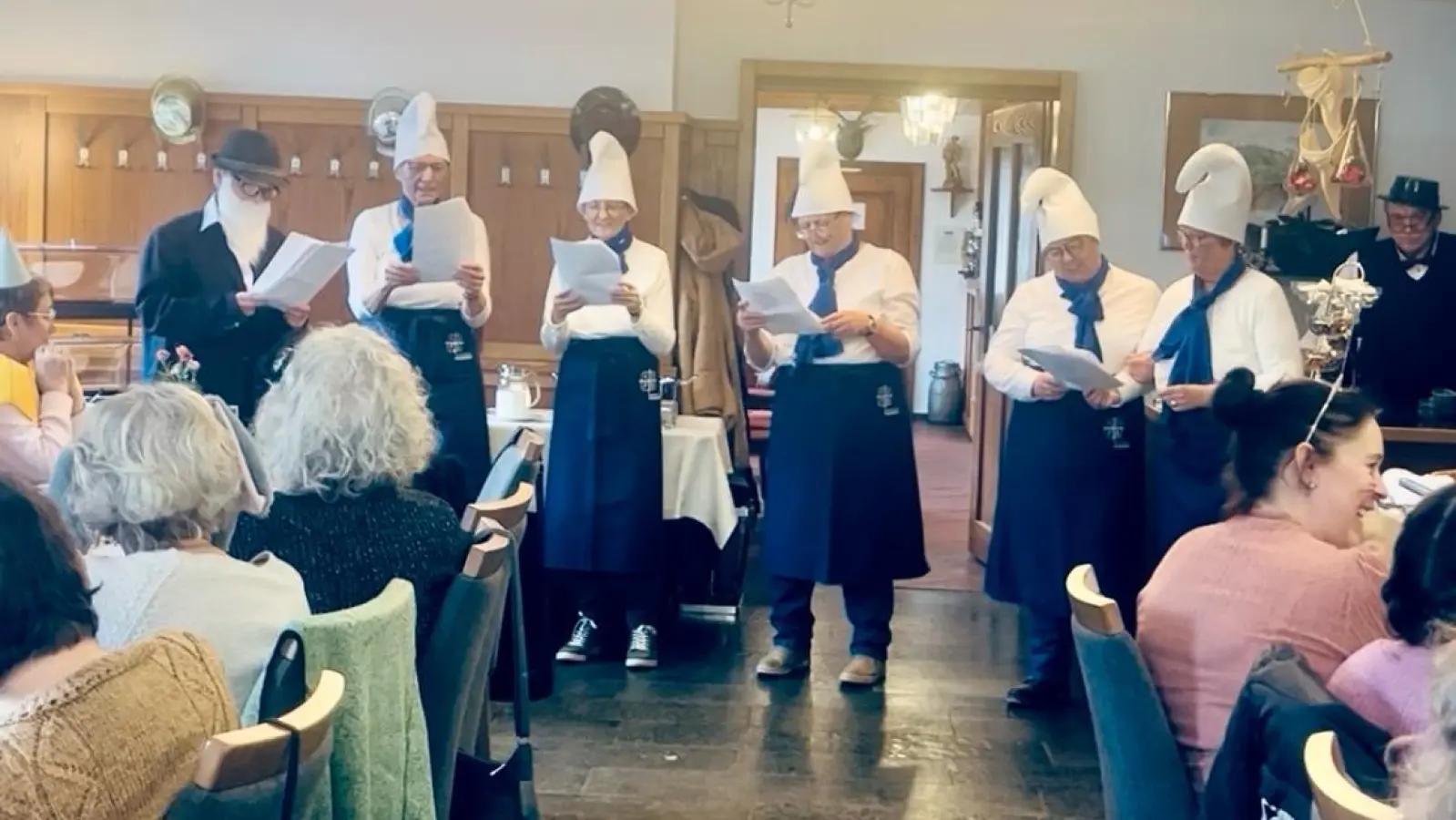 Die Schlümpfe aus dem Lauterachtal. (Bild: Karin Aschenbrenner)