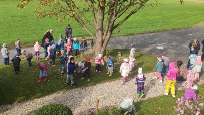 Der Aufenthalt in der Natur gefiel den Kindern sehr gut. (Bild: Matthias Walk)