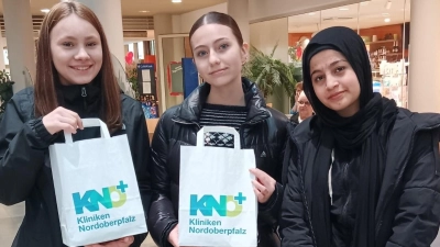 Einen abwechslungsreichen Schulvormittag verbrachte die 8. Klasse der Mittelschule Pressath im Klinikum in Weiden. (Bild: Johanna Seifert)