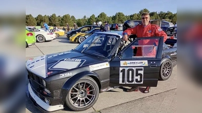 Gesamtsieg beim DMSB Slalom des ADAC Naila Tobias Merkl (AC Friedenfels) auf BMW 325i (Bild: Karl-Heinz Dietrich)