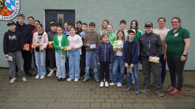 Die Gewinner des Jugendgaudischießens in Lennesrieth (Bild: Lena Kellner)