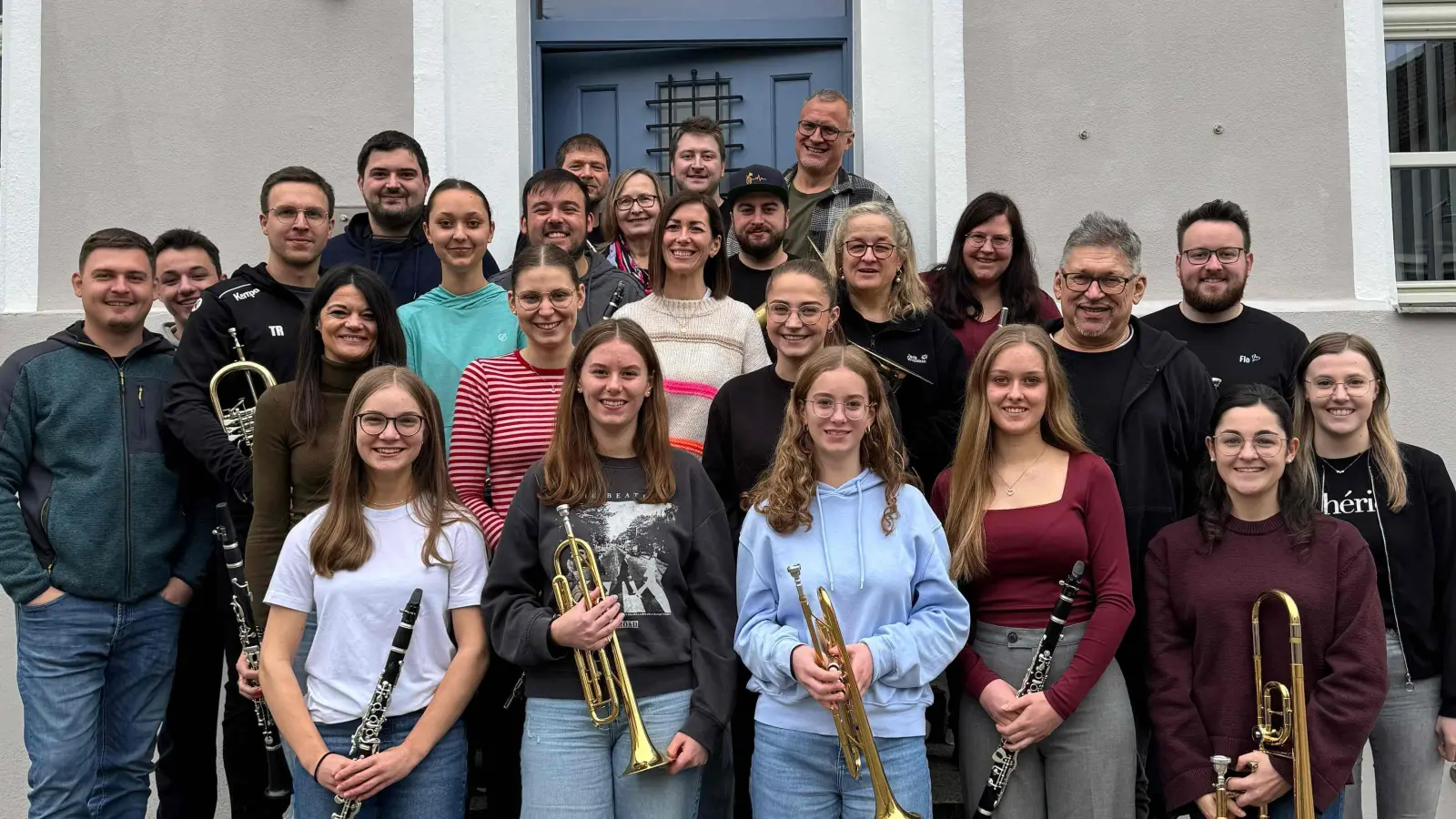 Gruppenbild beim Probensonntag der Blaskapelle Teunz für das Weihnachtskonzert am vierten Adventssonntag. (Bild: Leni Juraske)