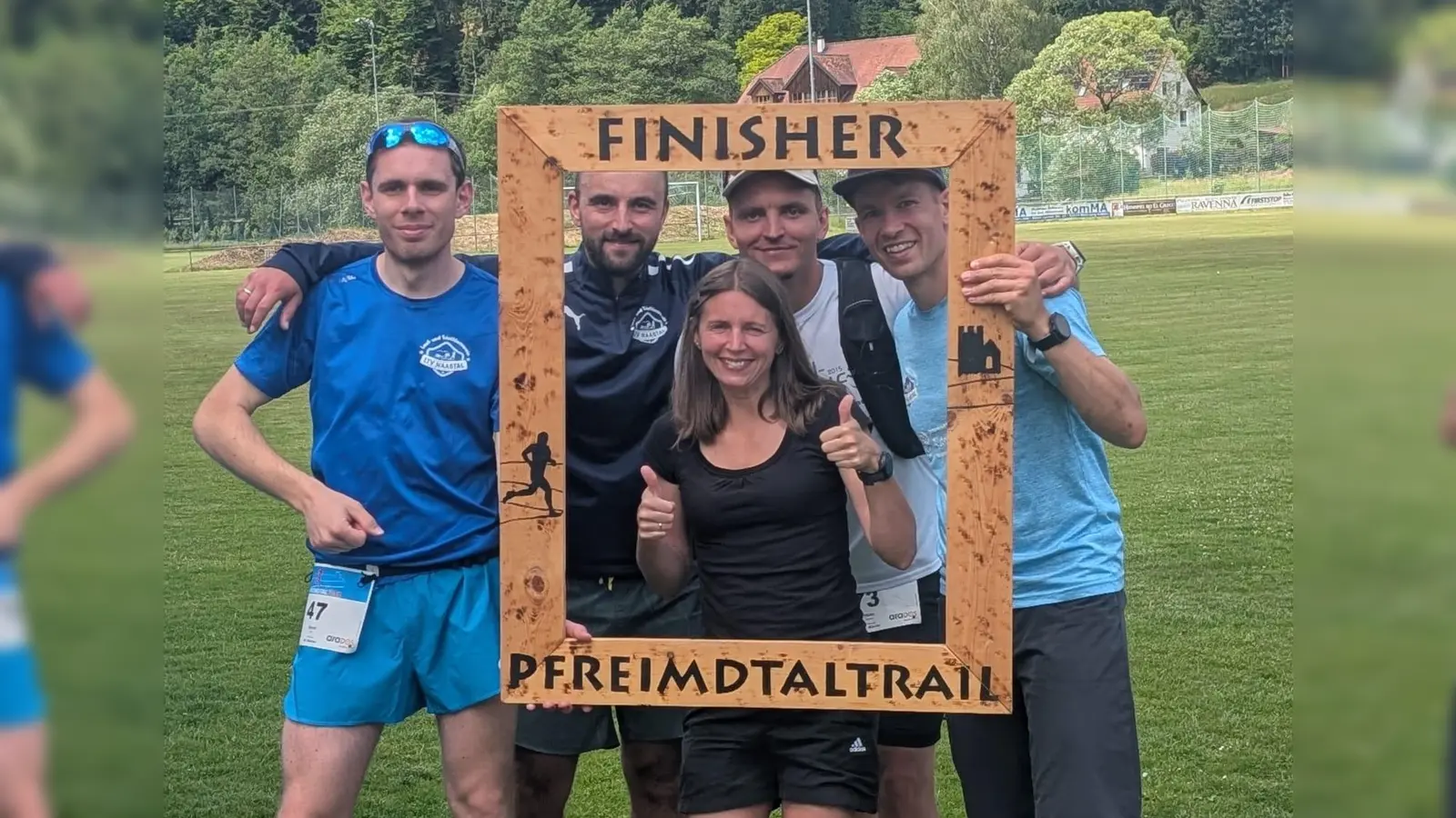 Athleten des LTV Naabtal beim Pfreimdtaltrail  (Bild: Chris Lottner )
