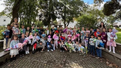 Schulanfänger der Hammerweg-Grundschule. (Bild: Birgit Bayer)