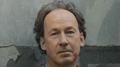 Ulrich Noethen gestaltet die Konzertlesung über Max Reger. (Bild: Irène Zandel)