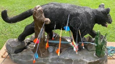 Für diese „Jagd” braucht es kein Tierschutzgesetz: Zum Sommerfest der Pressather „Eichenlaub”-Schützen gehört traditionell eine „Pantherjagd”. (Bild: Angelique Dorner)