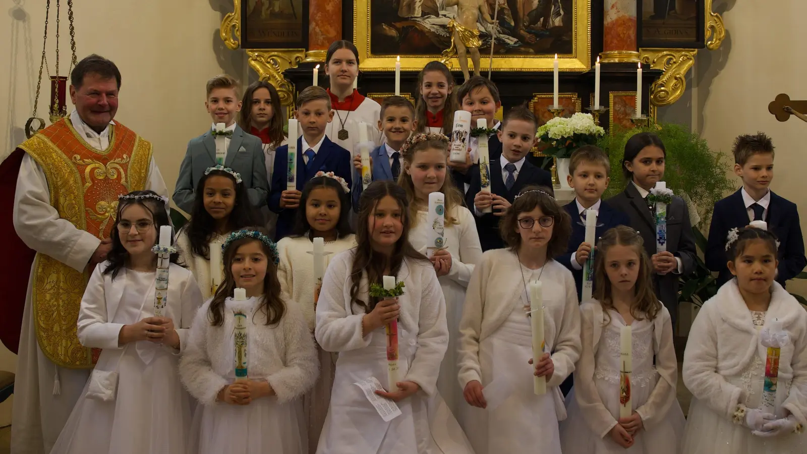 Das Gruppenbild - zur Erinnerung an einen besonderen Tag. (Bild: Martin Grünthaler)