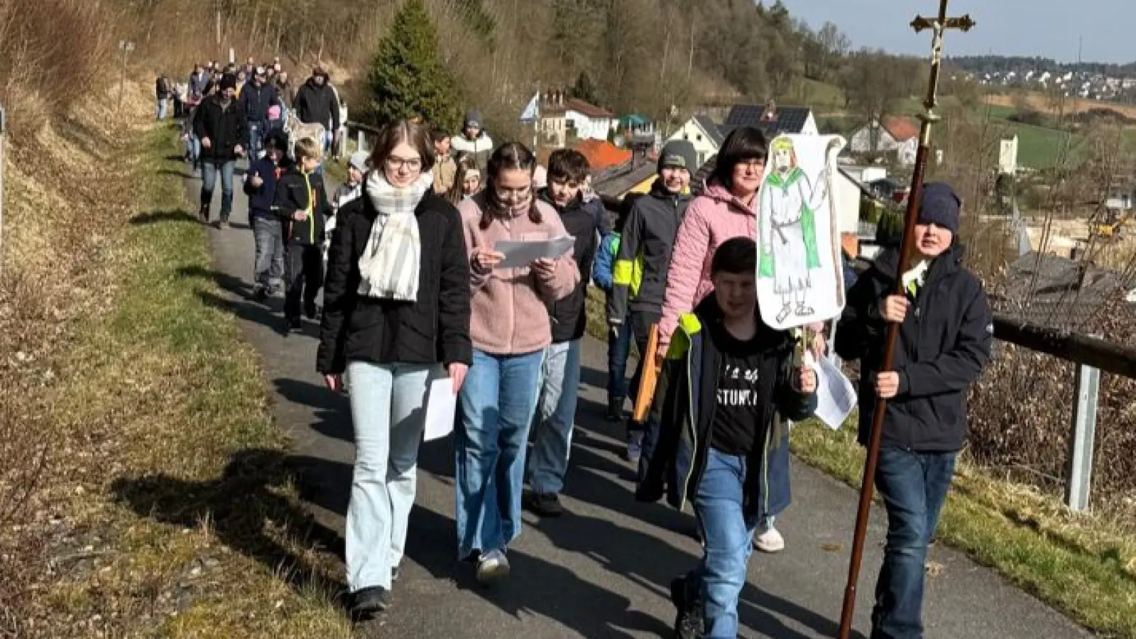 Kinder- und Familienkreuzweg Rieden 2026 (Bild: Christian Huger)