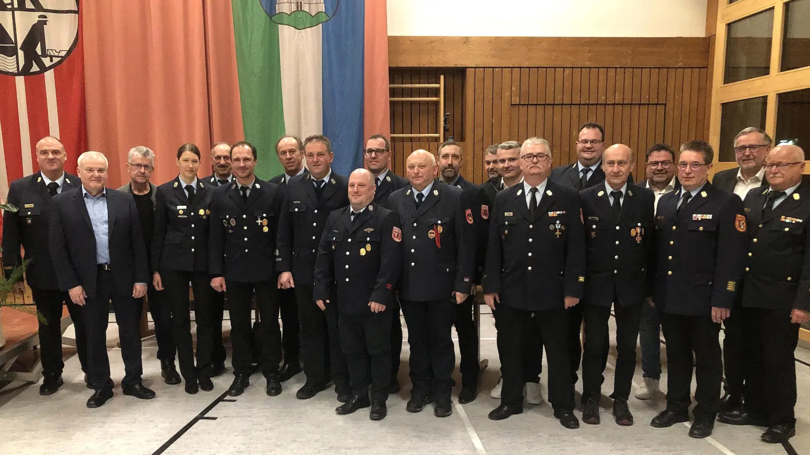 Höhepunkt der Vollversammlung in Fuchsmühl waren die Ehrungen. (Bild: Werner Robl)