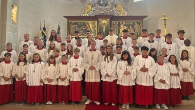Gemeinsames Foto nach dem Gottesdienst. (Symbolbild: Helga Weiß)