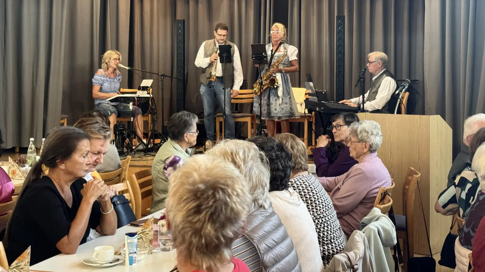 Die Pfarrsenioren von Rothenstadt feierten Kirchweih (Bild: Regina Frischholz)