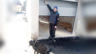 Viel Arbeit steckten die Mitglieder von „selwa gmacht“ wieder in die Renovierung des Schlachthauses.  (Bild: Dominik Eckert)