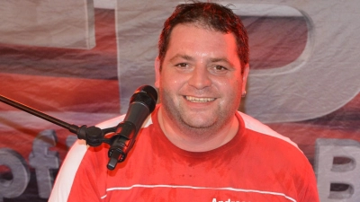 Alleinunterhalter Andreas Gleißner sorgt beim Großenseeser Weinfest am 15. August ab 17 Uhr für Stimmung. (Bild: Josef Rosner)