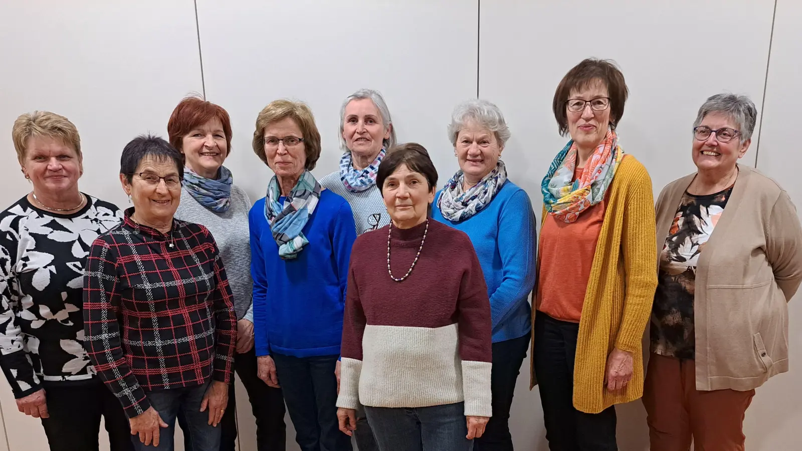 Das neue Vorstandsteam des Frauenbundes Oberköblitz setzt sich zusammen aus Barbara Weber, Maria Kiener, Sprecherin Christa Appl, Daniel Barbara, Monika Richthammer, Brigitte Leitl, Maria Krös, Anita Wiesent und Rita Reis (von rechts). <br><br> (Bild: Siegfried Krös)