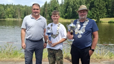 Königs-und Hegefischen beim Kreisfischereiverein Vohenstrauß (Bild: Richard Koller)