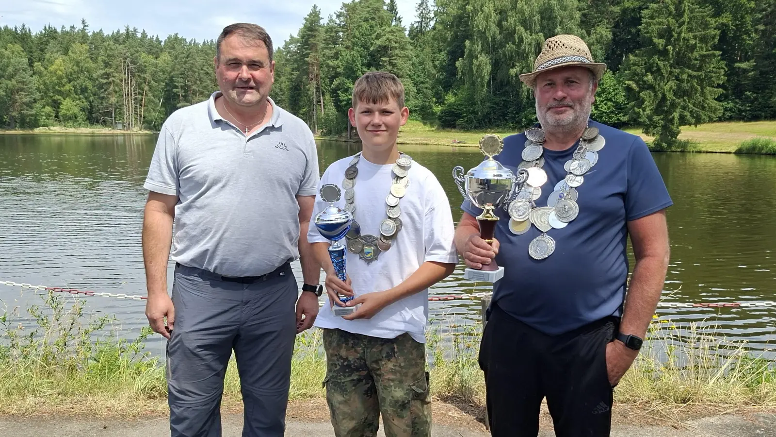 Königs-und Hegefischen beim Kreisfischereiverein Vohenstrauß (Bild: Richard Koller)