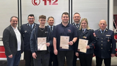 Beförderungen zur Jahreshauptversammlung (Bild: Selina Högler)