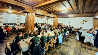 Zahlreiche Ehrenamtliche folgten der Einladung zum Dankeschön-Essen. (Bild: Felix Hartung)