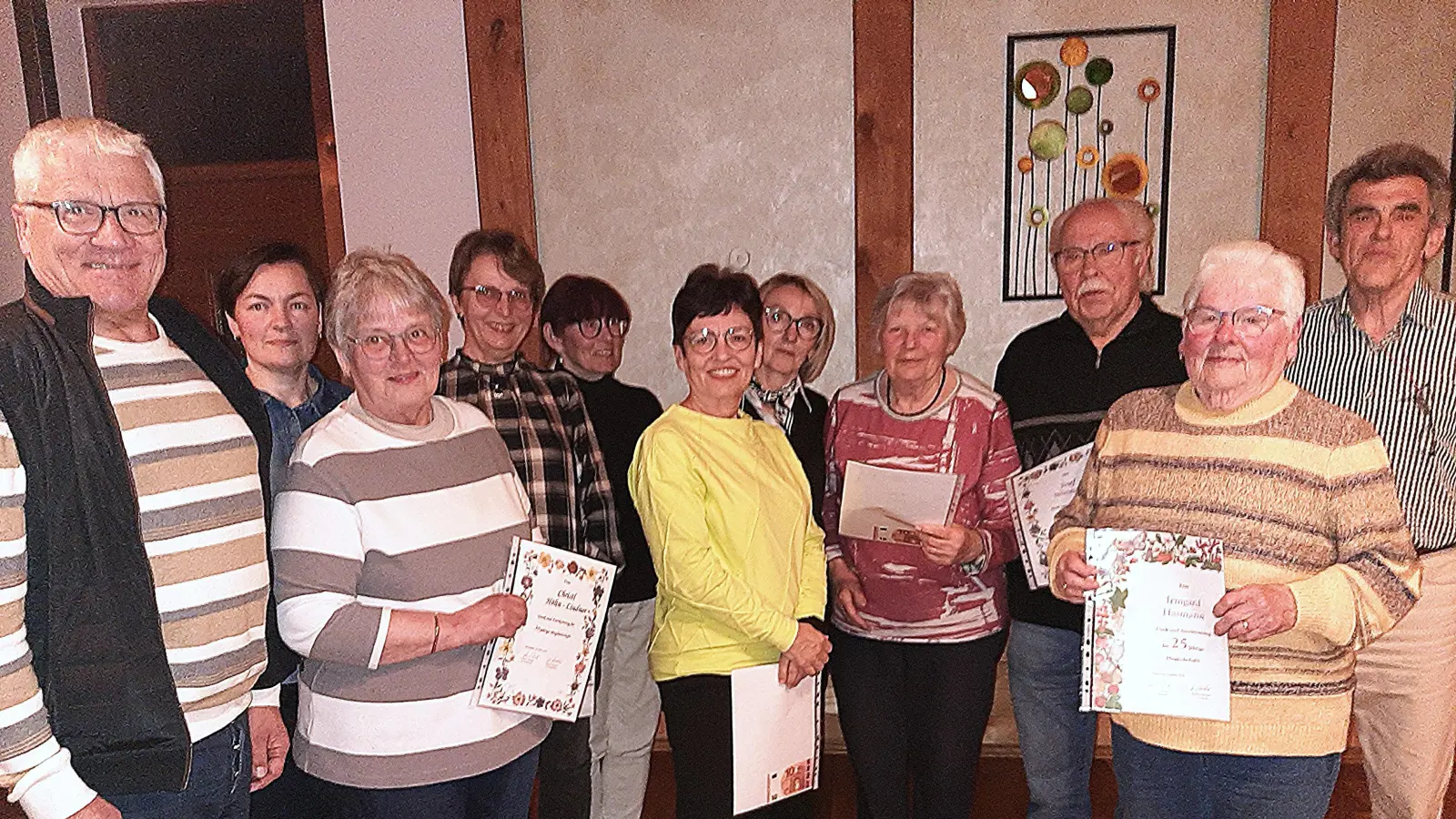 Jubilare und Spende (Bild: Christian Maier)
