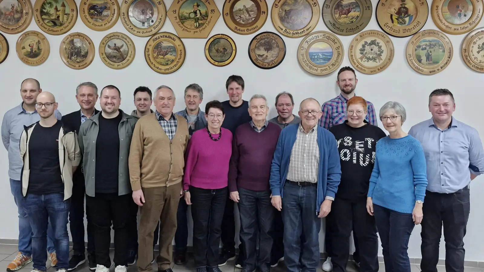 Die für lange Jahre geehrten Mitglieder des SVM (Bild: Werner Gebhard)