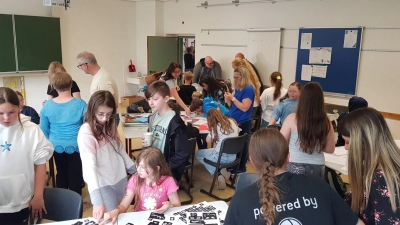 Sommerfest Wirtschaftsschule - Bastelzimmer (Bild: Sonja Messer)