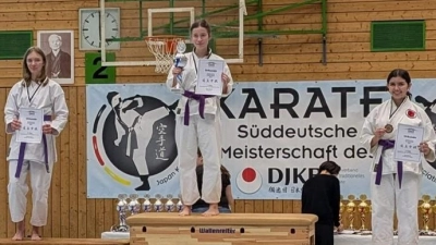 1. Platz Kata Marie Binder (Mitte)  (Bild: Christian Binder)