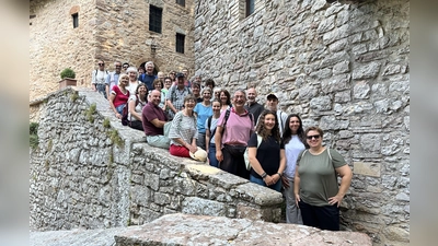 Gruppenfoto in Carceri (Bild: Andrea Glaubitz)