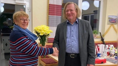 Gratulation zum Geburtstag Frau Theresia Katzer. (Bild: Marina Koller)