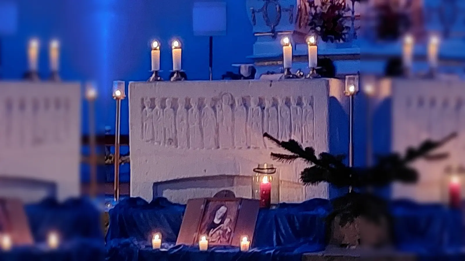 Friedenslicht und Bild der Kastler Madonna (Bild: Theresia Otterbein)