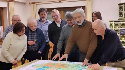 „Die Zukunft unseres Stadttteils wollen wir mitgestalten” - unter diesem Motto befasste sich die AWA mit dem Flächennutzungsplan der Stadt Amberg  (Bild: Manfred Lehner)