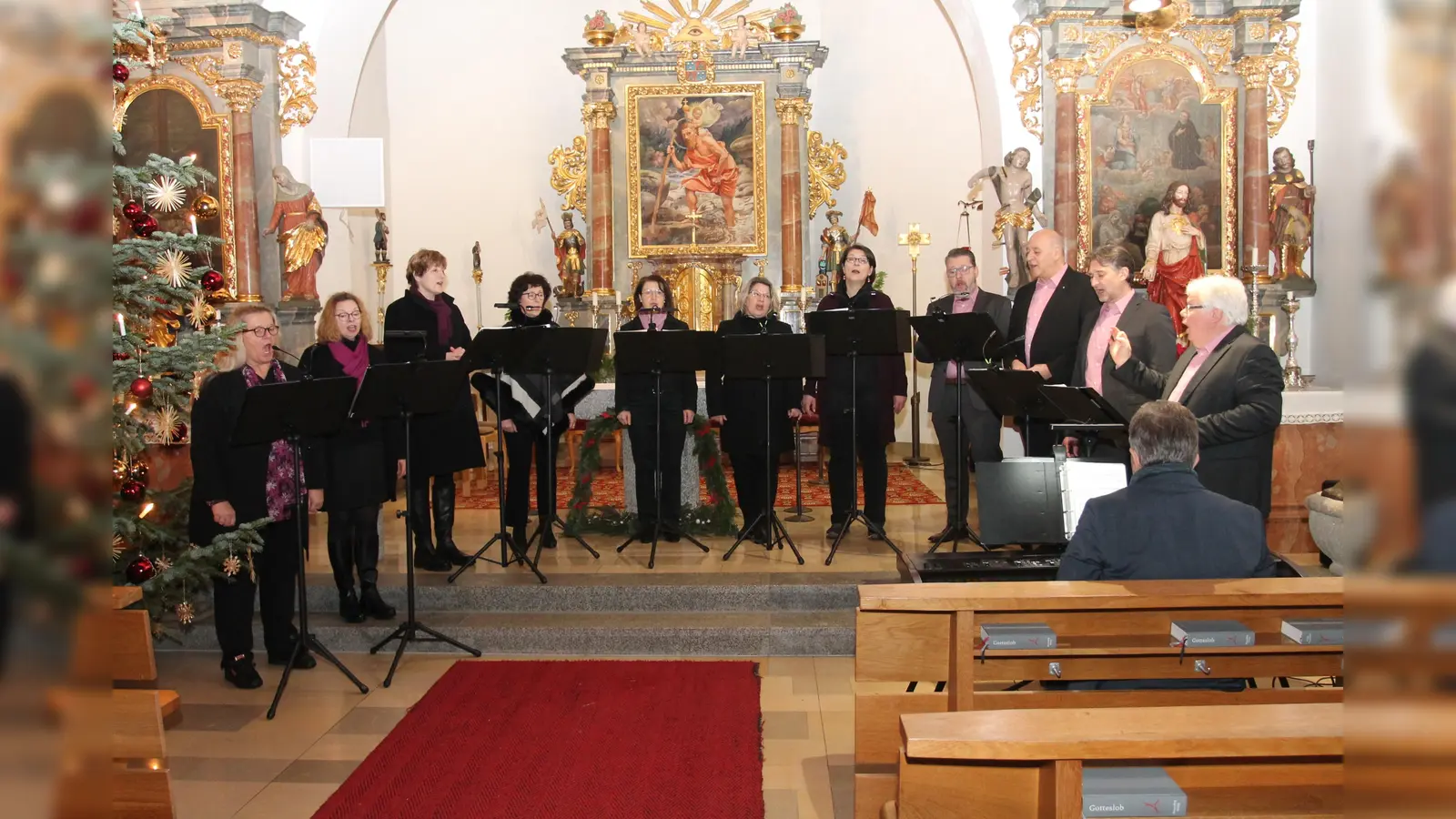 Das Vokalensemble „ChorDiSono” singt für die Weidener Palliativstation. (Archivbild: Josef Pilfusek)