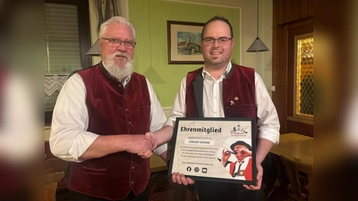 Vorsitzender Sebastian Dimler ernannte Jürgen Böhme zum Ehrenmitglied  (Bild: Sebastian Dimler)