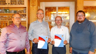 von links: Gerhard Träger, Norbert Kraus, Andreas Träger und Patrick Treml (Bild: Wolfgang Schuller)