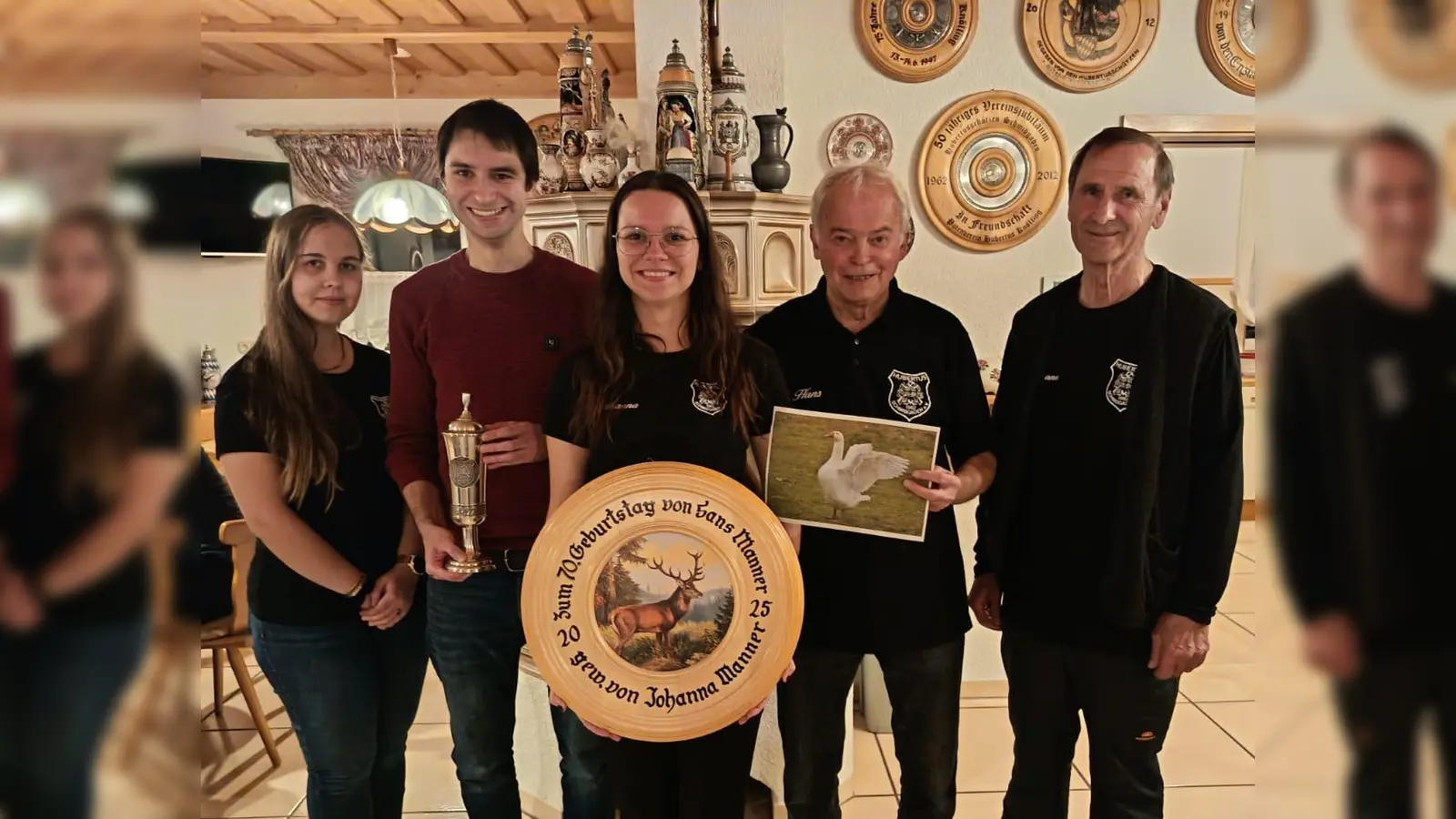 Gewinner der Preisschießen (v. l. n. r. Hannah Radlsteiner, Matthias Manner, Johanna Manner, Hans Manner, Hermann Lang) (Bild: Johanna Manner)