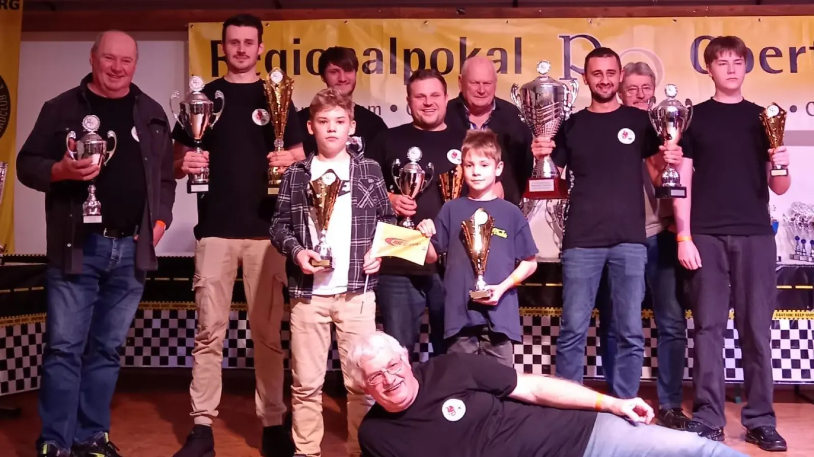 Reichlich Grund zur Freude hatten der MSC Wiesau und Vorstand Karl-Heinz Dietrich (liegend) (Bild: Frank Rosenmüller)