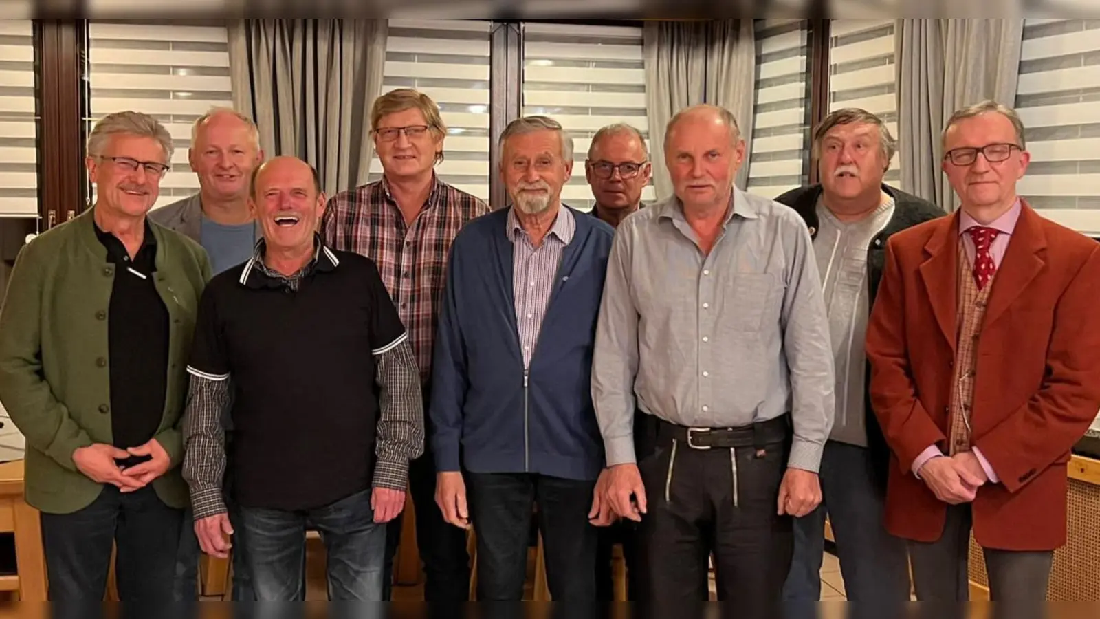 Von links: Bürgermeister Wolfgang Braun, 2.Vorsitzender Manfred Beer, Berthold Derwart, Hans Kraus, Robert Pöllmann, MdLV Reinhard König, Erich Höfer, MdLV Wolfgang Kellner, 1. Vorsitzender Heinrich Ulrich. (Bild: Andrea Vogel)