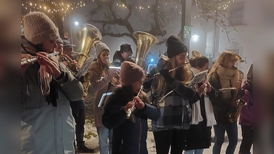 Stimmungsvolle Musik im Nebel. (Bild: Sonja Reichold)